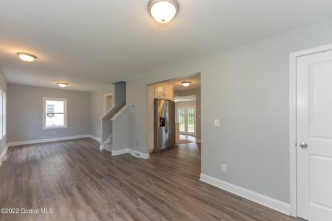 59 Shepard Ave, Schenectady, NY 12304 photo 6