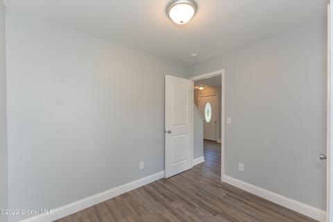 59 Shepard Ave, Schenectady, NY 12304 photo 19