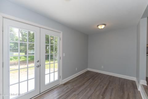 59 Shepard Ave, Schenectady, NY 12304 photo 17