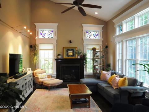 622 Vanderlyn Ln, Slingerlands, NY 12159 photo 8