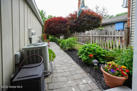 30 E Haystack Rd, Clifton Park, NY 12065 photo 3