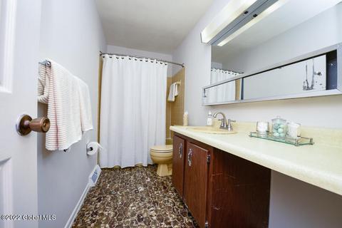 30 E Haystack Rd, Clifton Park, NY 12065 photo 16