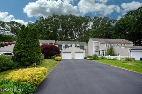 30 E Haystack Rd, Clifton Park, NY 12065 photo 1