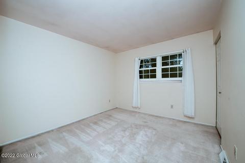 30 E Haystack Rd, Clifton Park, NY 12065 photo 13