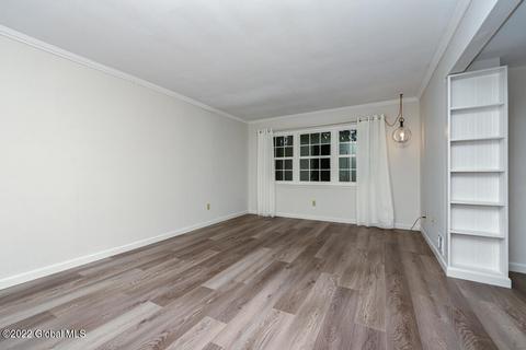 30 E Haystack Rd, Clifton Park, NY 12065 photo 8