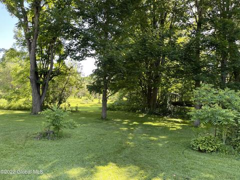 643 State Route 22a, Hampton, NY 12837 photo 18