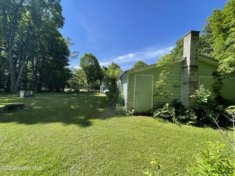 643 State Route 22a, Hampton, NY 12837 photo 17