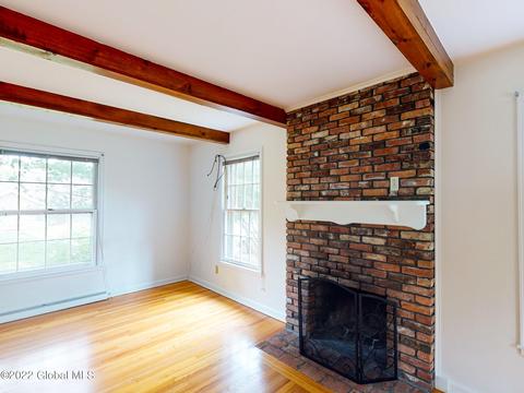 7 Salisbury Rd, Delmar, NY 12054 photo 4