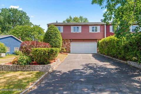 36 Olympian Dr, Slingerlands, NY 12159 photo 1
