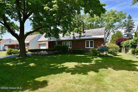 1331 Sumner Ave, Schenectady, NY 12309 photo 3