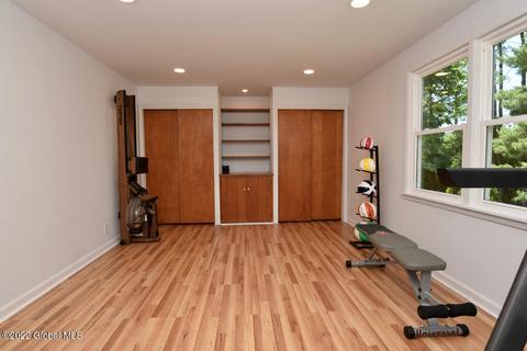 1331 Sumner Ave, Schenectady, NY 12309 photo 18