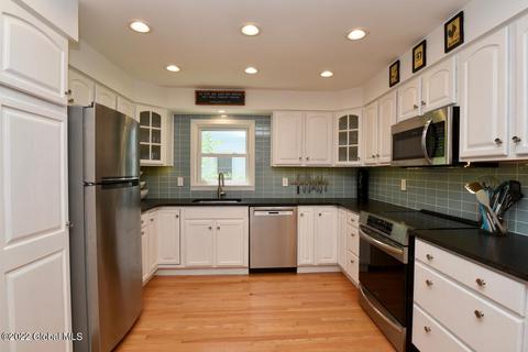 1331 Sumner Ave, Schenectady, NY 12309 photo 10