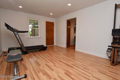 1331 Sumner Ave, Schenectady, NY 12309 photo 17