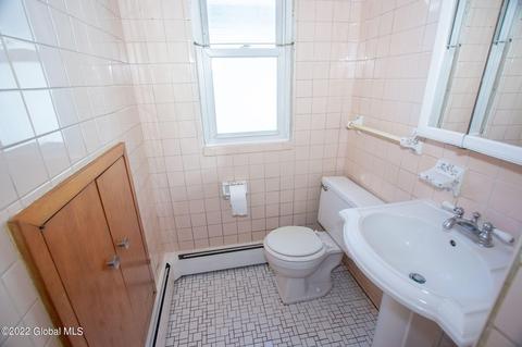 1348 Dewitt St, Schenectady, NY 12303 photo 29