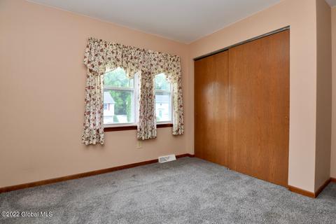 449 Chadwick Rd, Schenectady, NY 12304 photo 20