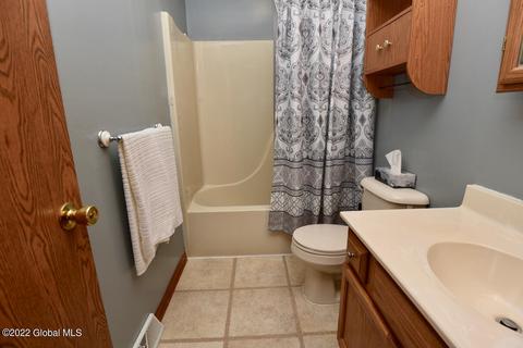 449 Chadwick Rd, Schenectady, NY 12304 photo 26