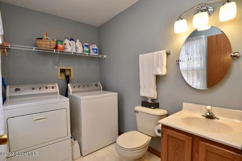 449 Chadwick Rd, Schenectady, NY 12304 photo 30