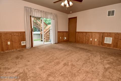 449 Chadwick Rd, Schenectady, NY 12304 photo 33