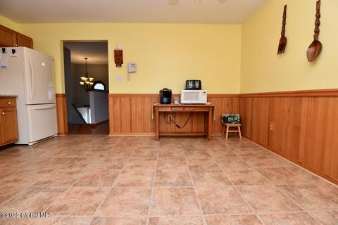 449 Chadwick Rd, Schenectady, NY 12304 photo 25