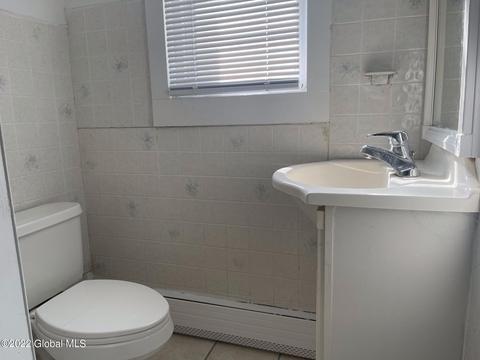413 Victory Ave, Schenectady, NY 12307 photo 31
