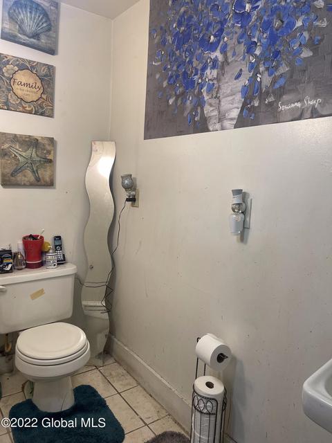 413 Victory Ave, Schenectady, NY 12307 photo 9