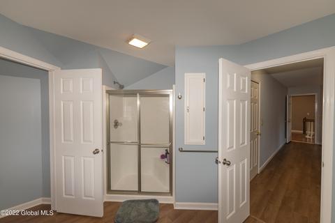 75 Henderson Rd, Glenmont, NY 12077 photo 32