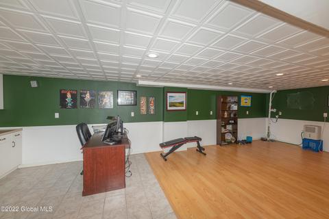 75 Henderson Rd, Glenmont, NY 12077 photo 42