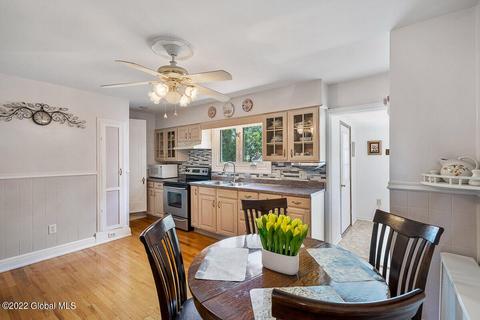 1221 Trinity Ave, Schenectady, NY 12306 photo 10