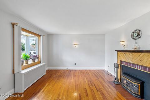 1221 Trinity Ave, Schenectady, NY 12306 photo 6