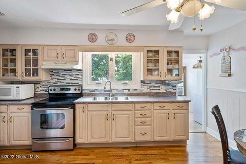 1221 Trinity Ave, Schenectady, NY 12306 photo 11