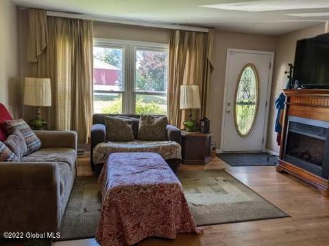 1101 Alheim Dr, Schenectady, NY 12303 photo 5
