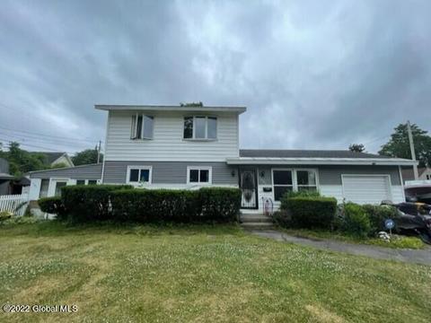 1101 Alheim Dr, Schenectady, NY 12303 photo 1