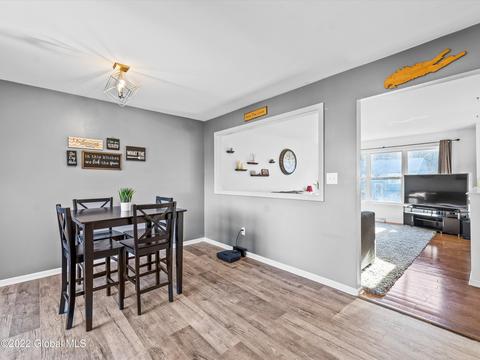 475 Chadwick Rd, Schenectady, NY 12304 photo 10
