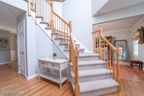 17 Iroquois Trl, Slingerlands, NY 12159 photo 20
