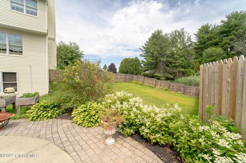 17 Iroquois Trl, Slingerlands, NY 12159 photo 14