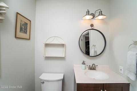 17 Iroquois Trl, Slingerlands, NY 12159 photo 40