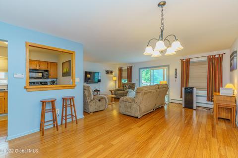 2424 3rd Ave, Schenectady, NY 12303 photo 11
