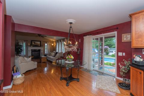 92 Cindy Crest Dr, Schenectady, NY 12306 photo 12
