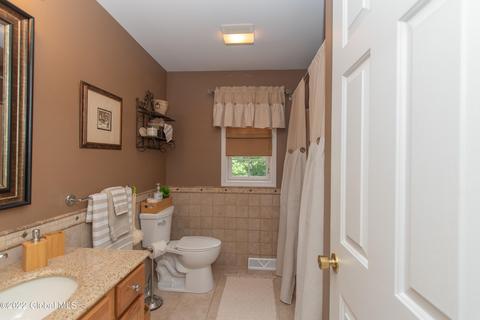 92 Cindy Crest Dr, Schenectady, NY 12306 photo 29