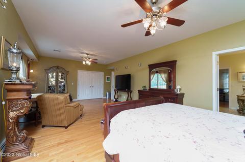 2 Stutz Ave, Latham, NY 12110 photo 36
