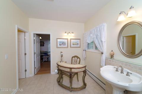 2 Stutz Ave, Latham, NY 12110 photo 31