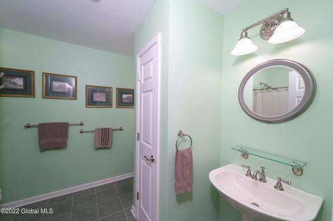 2 Stutz Ave, Latham, NY 12110 photo 25