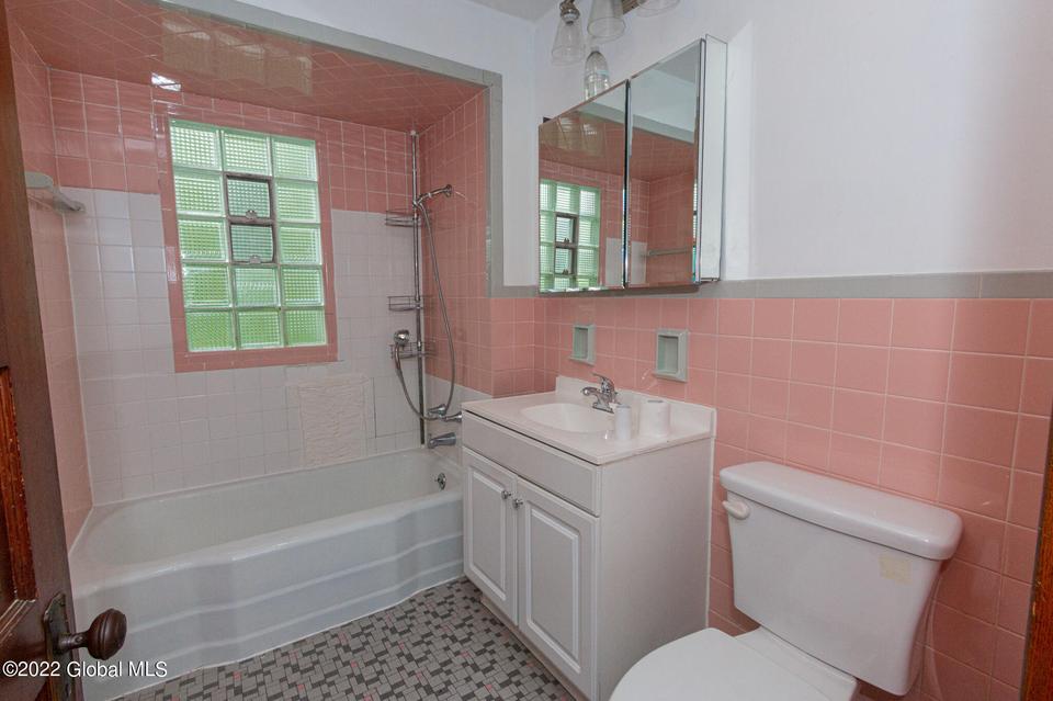  100 Prindle Ave, Johnstown, NY 12095 photo 16