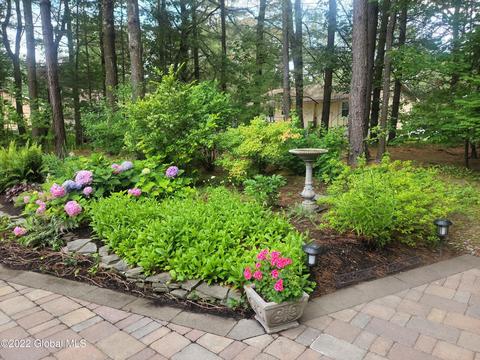 45 Cardinal Ct, Saratoga Springs, NY 12866 photo 25