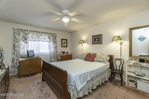 147 Hague Blvd #B, Glenmont, NY 12077 photo 34