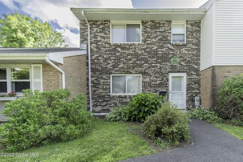 147 Hague Blvd #B, Glenmont, NY 12077 photo 1