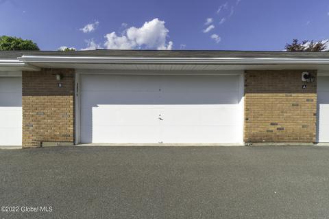 147 Hague Blvd #B, Glenmont, NY 12077 photo 48