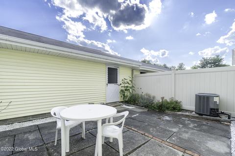 147 Hague Blvd #B, Glenmont, NY 12077 photo 46