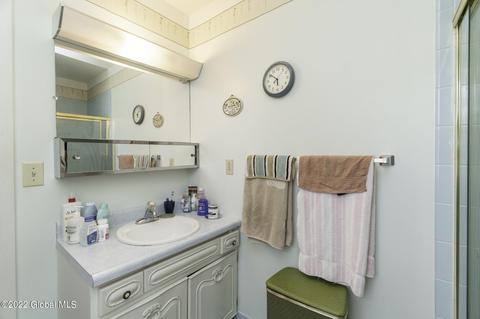 147 Hague Blvd #B, Glenmont, NY 12077 photo 39