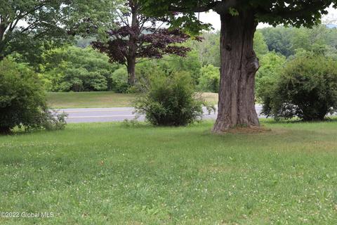 21213 Ny 22, Hoosick, NY 12090
